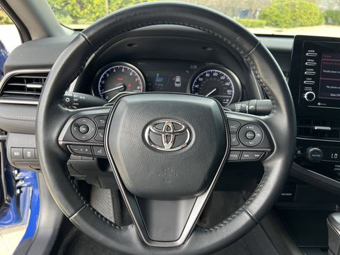 Used 2023 Toyota Camry SE w/ Convenience Package image 16