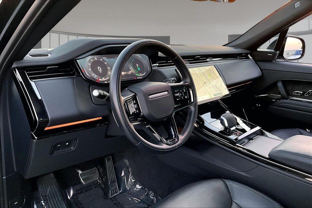 Certified 2025 Land Rover Range Rover Sport Dynamic SE AWD/4WD image 15