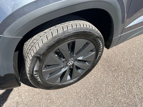 Used 2024 Volkswagen Taos S image 11