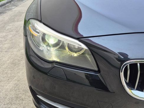 Used 2014 BMW 528i xDrive Sedan AWD/4WD image 9