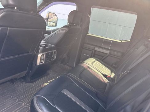 Used 2020 Ford F150 Platinum w/ Equipment Group 701A Luxury image 9