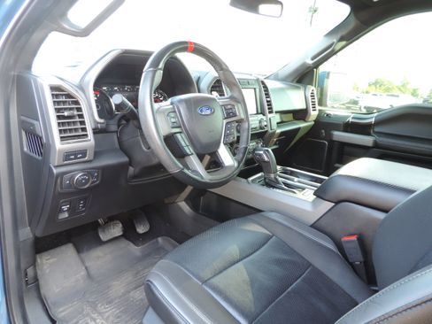 Used 2019 Ford F150 Raptor w/ Equipment Group 802A Luxury image 7