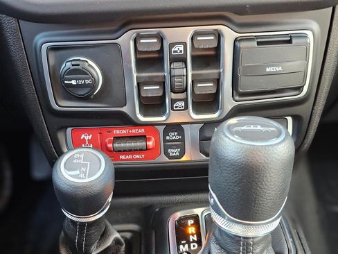 New 2026 Jeep Gladiator Rubicon w/ Steel Power Dome Hood Package image 15