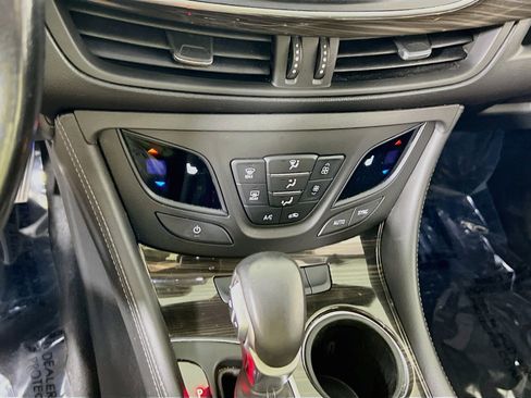 Used 2019 Buick Envision Essence AWD/4WD image 16