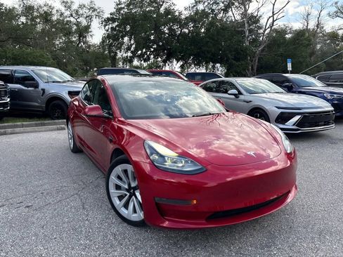 Used 2023 Tesla Model 3 Standard Range RWD image 4