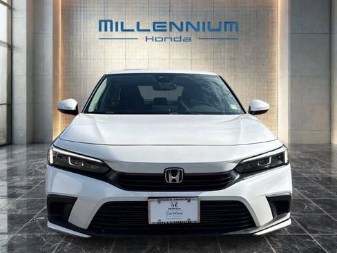 Used 2024 Honda Civic EX image 8