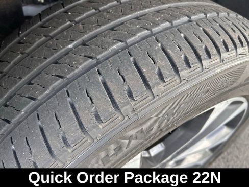 Used 2022 Jeep Grand Cherokee L Overland w/ Luxury Tech Group IV image 15