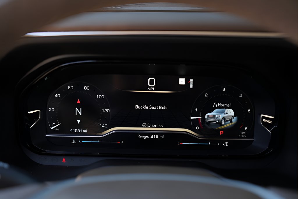 Used 2022 GMC Yukon Denali RWD image 12