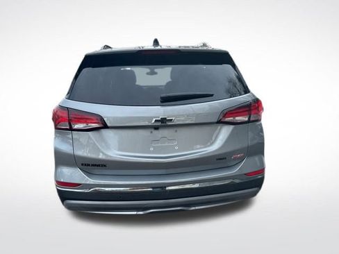 Used 2023 Chevrolet Equinox RS w/ LPO, Floor Liner Package image 4