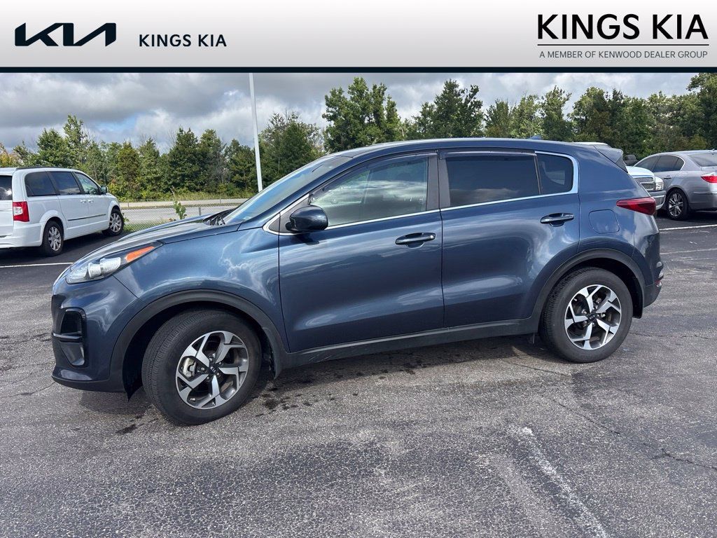Used 2021 Kia Sportage LX FWD image 12