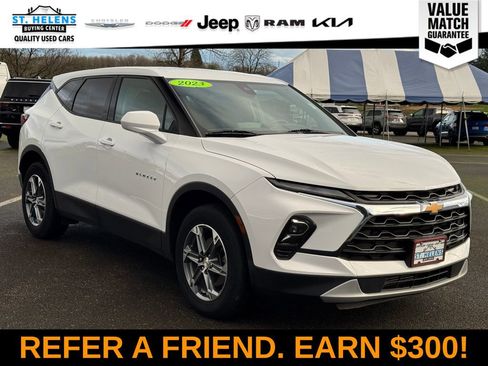 Used 2023 Chevrolet Blazer LT image 11