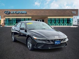 Used 2024 Hyundai Elantra SEL FWD 360° Tour