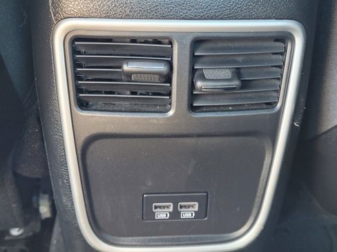 Certified 2023 Dodge Charger GT image 19