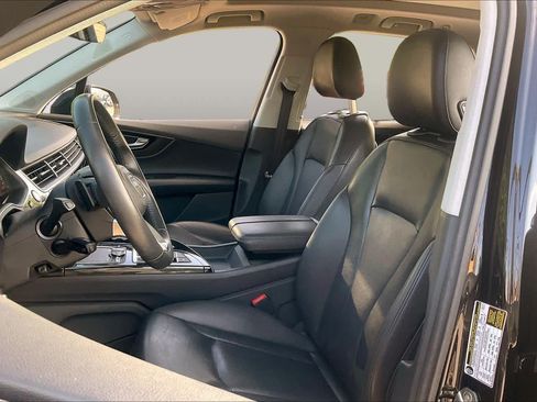 Used 2019 Audi Q7 3.0T Prestige AWD/4WD image 8