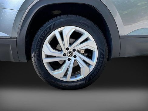 Used 2023 Volkswagen Atlas SE AWD/4WD image 35