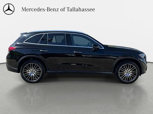 Certified 2025 Mercedes-Benz GLC 300 image 4