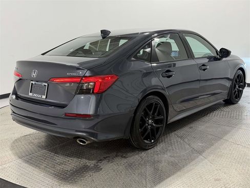 Used 2023 Honda Civic Sport image 6
