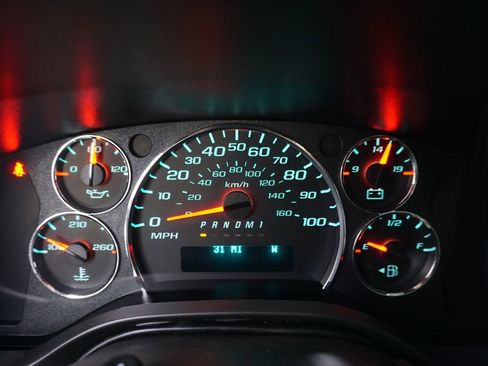 New 2025 Chevrolet Express 2500 w/ Driver Convenience Package RWD image 15