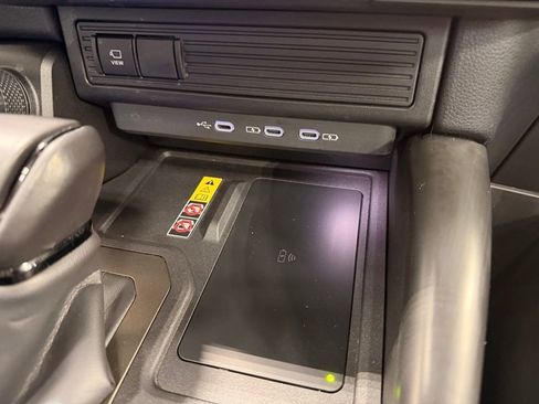 Used 2025 Toyota Land Cruiser image 37