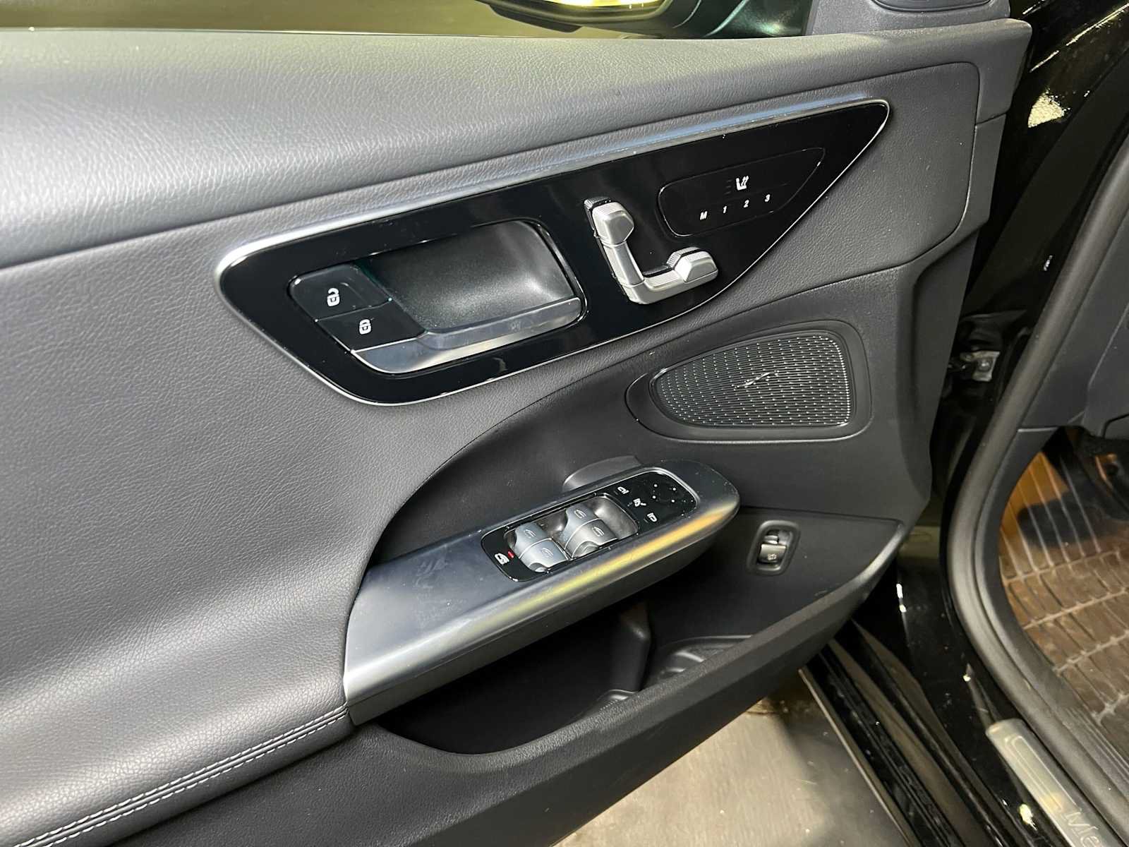 Used 2026 Mercedes-Benz C 300 4MATIC Sedan image 22