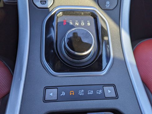 Used 2017 Land Rover Range Rover Evoque HSE Dynamic image 23