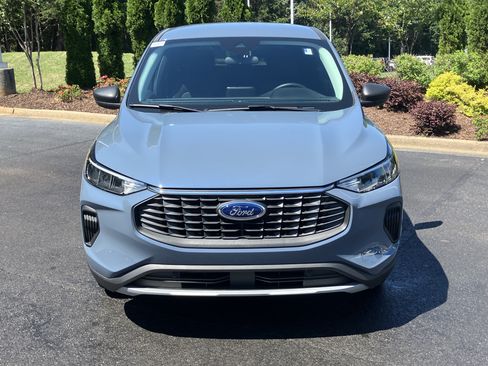 Used 2024 Ford Escape Active FWD image 3