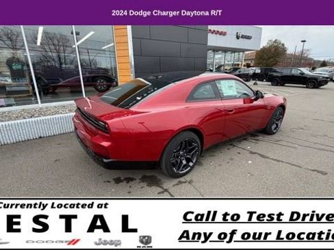Used 2024 Dodge Charger Daytona R/T w/ Plus Group AWD/4WD image 9