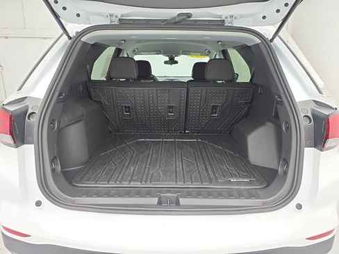 Used 2023 Chevrolet Equinox LT w/ LPO, Floor Liner Package AWD/4WD image 47