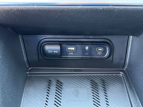 Used 2023 Kia Sportage EX image 27