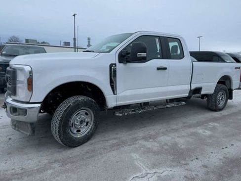 New 2026 Ford F250 XL w/ XL Chrome Package image 6