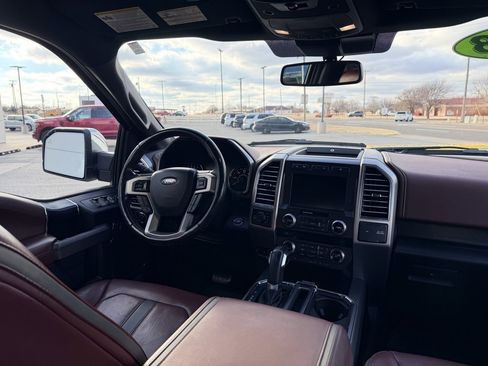 Used 2018 Ford F150 Platinum w/ Equipment Group 701A Luxury image 19