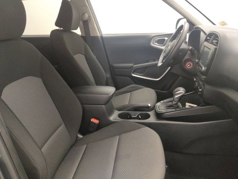 Used 2020 Kia Soul LX image 21