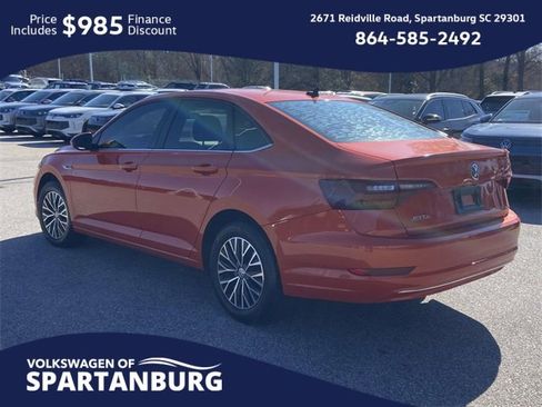 Used 2019 Volkswagen Jetta SEL image 5