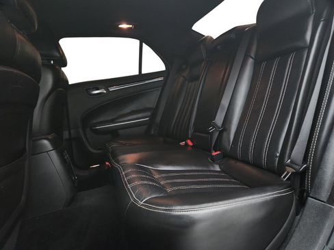 Used 2021 Chrysler 300 S image 29