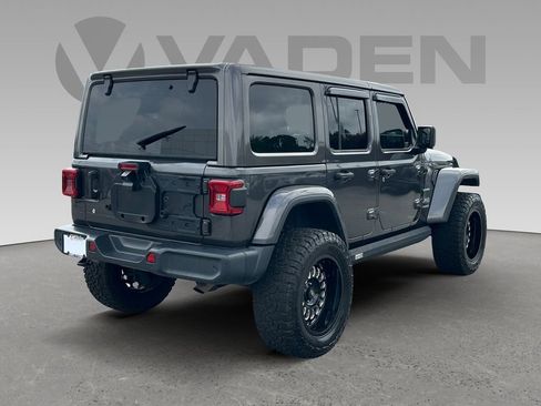 Used 2020 Jeep Wrangler Unlimited Sahara AWD/4WD image 21