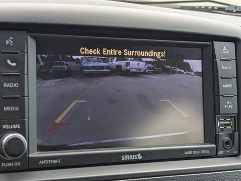 Used 2019 Dodge Grand Caravan GT FWD image 19