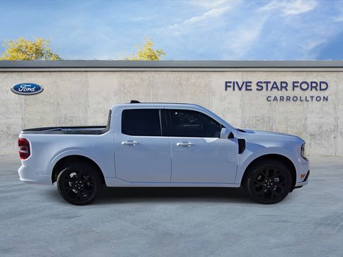 Certified 2025 Ford Maverick Lobo image 9