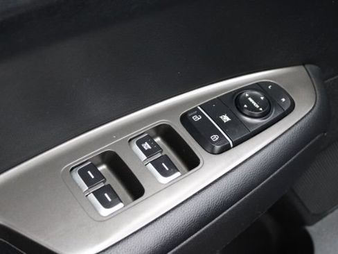 Used 2019 Kia Optima LX w/ LX 17" Wheel Package FWD image 10