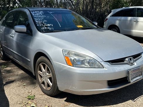 Used 2003 Honda Accord EX image 2