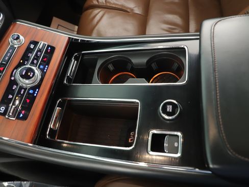 Used 2020 Lincoln Aviator Reserve w/ Equipment Group 201A image 16