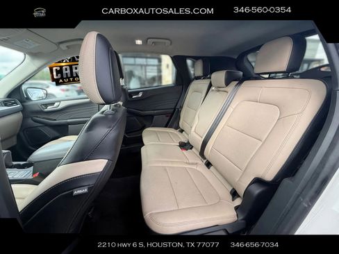 Used 2021 Ford Escape SEL w/ Technology Package image 21