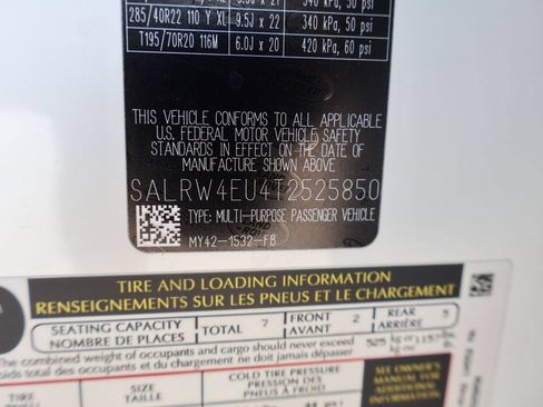 New 2026 Land Rover Discovery Limited Edition AWD/4WD image 40
