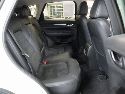 Used 2021 MAZDA CX-5 Touring image 28