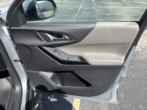 New 2026 Chevrolet Equinox LT image 30