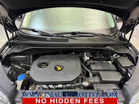 Used 2019 Kia Soul + image 10