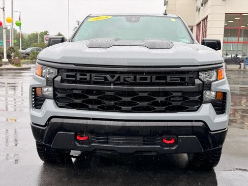 Used 2024 Chevrolet Silverado 1500 Custom Trail Boss w/ LPO, Dark Essentials Package AWD/4WD image 10