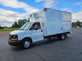 Used 2015 Chevrolet Express 4500 image 3