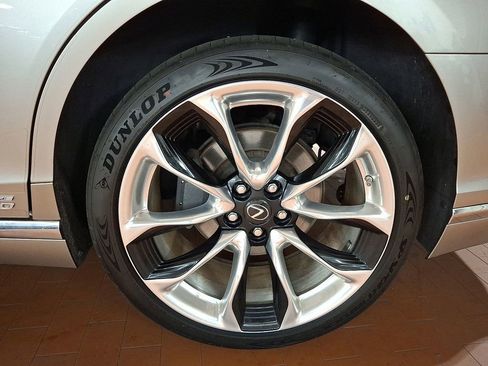 Used 2018 Lexus LS 500h AWD image 7