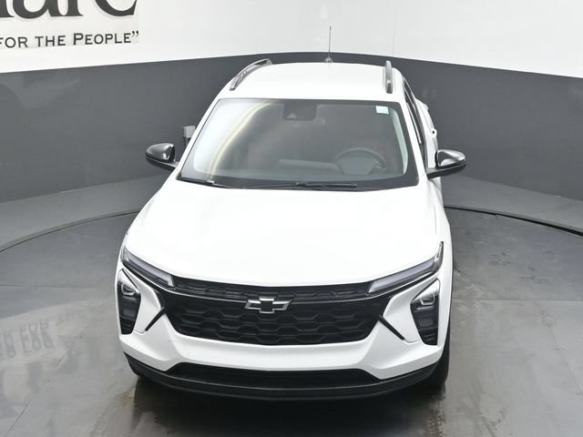 New 2026 Chevrolet Trax LT w/ Driver Confidence Package FWD image 37