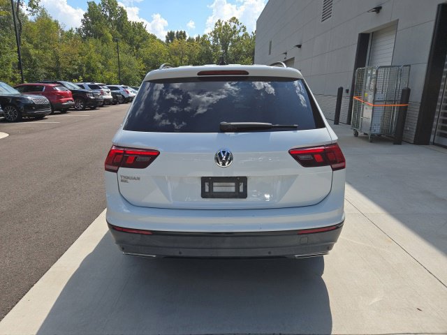 Used 2021 Volkswagen Tiguan SEL FWD image 5
